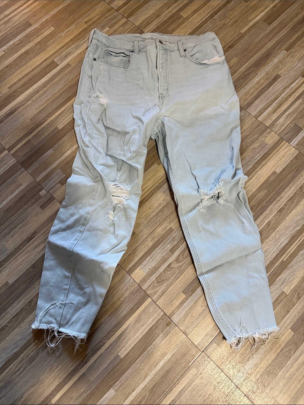Old navy light wash destructed sky hi straight jeans extra high rise